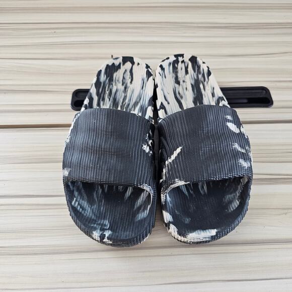 Adidas Originals Adilette 22 Men's Slide Carbon Aluminium Silver Size 6 - Picture 4 of 9